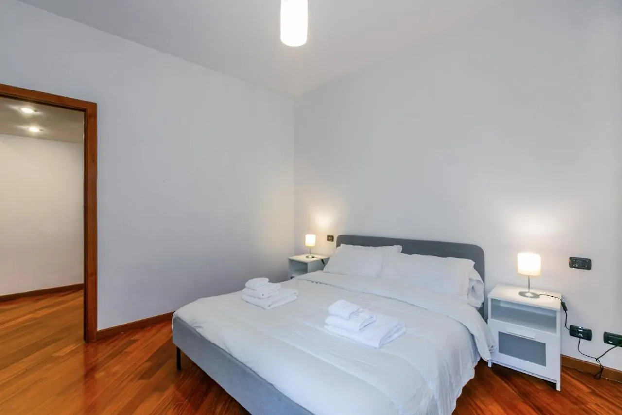 La Casa Di Delia By Typney Apartment Rome
