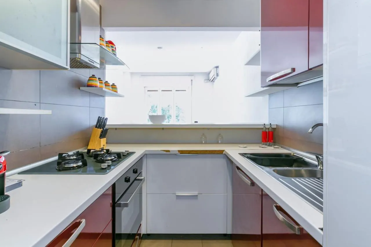 La Casa Di Delia By Typney Apartment Rome