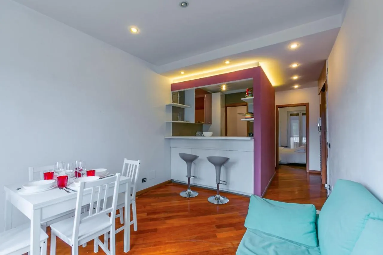 La Casa Di Delia By Typney Apartment Rome